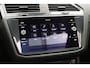Volkswagen Tiguan 1.4 TSI eHybrid R-Line 245 PK Business PHEV, Panoramadak, Leder, 360 Camera, Carplay, Memory