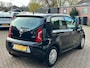 Volkswagen Up! 1.0 move up! BlueMotion 5Drs Airco NAP NL-Auto!
