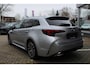 Toyota Corolla HYBRID 140 EL-ACHTERKLEP STOEL-STUUR & RUITENWISSERS VERW. PARK.SENSOREN V+A KEYLESS HALF-LEDER