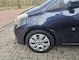 Toyota Yaris 1.3 VVT-i Aspiration | 2E EIGENAAR | 12MND GARANTIE | CAMERA | AIRCO | ELEC RAMEN |
