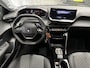 Peugeot 208 1.2 Hybrid 110 e-DCS6 Allure / Distributieketting / Navi / Applecarplay/androidAuto / Cruise Control /