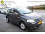 Volkswagen Fox 1.4 75PK TRENDLINE ORIGINEEL NEDERLANDS SCHUIF-KANTELDAK 4X PERF ALL SEASON BANDEN ELECTR.RAMEN SPIEGELS RADIO CD