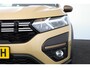 Dacia Sandero Stepway TCe 90 automaat extreme | Schuif-/kanteldak | Stoelverw. | Parkeercamera |