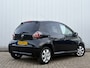 Toyota Aygo 1.0 VVT-i Dynamic Orange NL Auto Dealer Onderhouden Airco Bluetooth Radio LMV