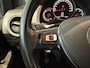Volkswagen Up! 1.0 TSI BMT cross up! | PANORAMADAK | CAMERA | STOELVERWARMING