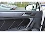 Volkswagen Tiguan 2.0 TSI 4Motion Highline | R-line| Pano | LED | Trekhaak | Virtual