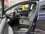 Renault Zoe R135 Iconic 52 kWh | NAP | 96% SOH | Trekhaak | Pack Winter | Navigatie groot | Achteruitrijcamera | Dodehoek detectie | Lichtmetaal 17'' | Climate Control |