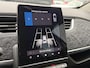 Renault Zoe R135 Iconic 52 kWh | NAP | 96% SOH | Trekhaak | Pack Winter | Navigatie groot | Achteruitrijcamera | Dodehoek detectie | Lichtmetaal 17'' | Climate Control |