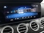 Mercedes-Benz E-klasse Estate 200 Avantgarde Premium | Trekhaak | Alarm SCM3 | Burmester Sound | Leder | Panorama schuifdak | Privacy Glass | Parkeerpakket met 360°-camera | NL 1e eigenaars auto | Inclusief 24 maanden Mercedes-Benz Certified garantie voor Europa.
