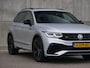 Volkswagen Tiguan 1.5 TSI R-Line | panorama | head-up | Trekhaak..