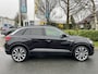 Volkswagen T-Roc 1.5 TSI 150PK DSG R-Line•Pano•Trekhaak