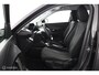 Peugeot 2008 1.2 PureTech Blue Lease Allure | Lichtmetaal 16 inch | Trekhaak | All seasons | Cruise controle | PDC |DEALER-STAAT