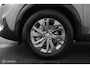 Peugeot 2008 1.2 PureTech Blue Lease Allure | Lichtmetaal 16 inch | Trekhaak | All seasons | Cruise controle | PDC |DEALER-STAAT
