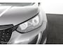 Peugeot 2008 1.2 PureTech Blue Lease Allure | Lichtmetaal 16 inch | Trekhaak | All seasons | Cruise controle | PDC |DEALER-STAAT