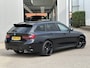 BMW 3-Serie Touring 330e M Pakket | Leder/Pano-Schuifdak/20-inch/Cruise Adaptief/H&K