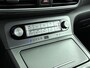 Hyundai Kona Electric EV PREMIUM 64 kWh | SoH 94%! | 3 FASEN | WARMTEPOMP | STOEL- & STUURVERWARMING | STOELVENTILATIE | CRUISE ADAPT. | DODEHOEKDETECTIE | CAMERA | LEDER | NAVI | CLIMA |