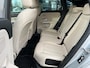Mercedes-Benz GLA 250 e AMG Line AUTOMAAT | TREKHAAK | HYBRIDE | PARKEER ASSISTENT | 360gr CAMERA | WIDE SCREEN | CREME LEATHER PACK INTERIEUR | UNIEKE AUTO | LAGE KM STAND 53.801km |