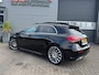 Mercedes-Benz A-klasse 200 Launch Edition AMG-Pakket * Panoramadak * Automaat