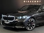 BMW 5-Serie Touring 520i High Executive Edition M Stuurverwarming/Bower&Wilkins/21"/Glazendak/Trekhaak/ 360Camera/M Gordels/