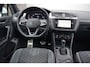 Volkswagen Tiguan 1.4 TSI eHybrid R-Line Business+ SOH / VIRTUAL / CAMERA / IQ-LIGHT / SFEERVERLICHTING / CARPLAY