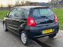 Nissan Pixo 1.0 Acenta 5-Drs Stuurbekrachtiging Audio-CD /MP3 Elect. pakket LMV 14" ABS Colorpakket Dealeronderhoud Apk 10/02/2027