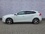 Volvo V40 2.0 T2 Momentum | Navigatie | trekhaak | LED Koplampen | Parkeersensoren | High Performance Audio | Lichtmetalen Velgen 17 inch