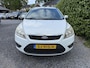 Ford Focus Wagon 1.6 Trend | Airco | Cruise Control | Elekt. Ramen | LMV | Trekhaak | Privacy Glass | APK tot 02-03-2027!