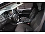 Volvo V40 Cross Country 1.6 T4 Momentum Navigatie/parkeersensor/Trekhaak/17"inch Lmv