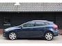 Volvo V40 Cross Country 1.6 T4 Momentum Navigatie/parkeersensor/Trekhaak/17"inch Lmv
