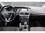 Volvo V40 Cross Country 1.6 T4 Momentum Navigatie/parkeersensor/Trekhaak/17"inch Lmv