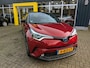 Toyota C-HR 1.8 Hybrid Bi-Tone All-in prijs!