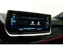 Peugeot e-208 EV GT 350 50 kWh (SFEERVERLICHTING, STOELVERWARMING, CAMERA, CRUISE ADAPTIEF, PARKEERSENSOREN)