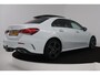 Mercedes-Benz A-klasse 250 e Business Solution AMG Limited (PANORAMADAK, TREKHAAK, STOELVERWARMING, SFEERVERLICHTING, CAMERA)
