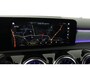 Mercedes-Benz A-klasse 250 e Business Solution AMG Limited (PANORAMADAK, TREKHAAK, STOELVERWARMING, SFEERVERLICHTING, CAMERA)