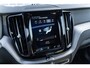 Volvo XC60 2.0 T8 Twin Engine AWD R-Design | Plug-in Hybrid (PHEV) | Bowers Wilkins | Nappaleder | Stoelventilatie | Stoelmassage | Achteruitrijcamera | Kinderzitjes | BLIS | Cruise Control Adaptief | Panoramadak