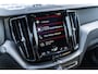 Volvo XC60 2.0 T8 Twin Engine AWD R-Design | Plug-in Hybrid (PHEV) | Bowers Wilkins | Nappaleder | Stoelventilatie | Stoelmassage | Achteruitrijcamera | Kinderzitjes | BLIS | Cruise Control Adaptief | Panoramadak