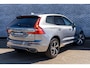 Volvo XC60 2.0 T8 Twin Engine AWD R-Design | Plug-in Hybrid (PHEV) | Bowers Wilkins | Nappaleder | Stoelventilatie | Stoelmassage | Achteruitrijcamera | Kinderzitjes | BLIS | Cruise Control Adaptief | Panoramadak