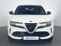 Alfa Romeo Junior Ibrida Sport Speciale Automaat