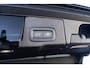 Volvo XC60 2.0 T6 Plug-in hybrid AWD Ultra Black Edition | Facelift | Trekhaak | Harman Kardon Audio | Head-up Display | 360 Graden Camera | Panoramadak | Lichtmetalen Velgen 21 inch | Elektrisch Verstelbare Voorstoelen | Keyless Entry | BLIS