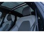Volvo XC60 2.0 T6 Plug-in hybrid AWD Ultra Black Edition | Facelift | Trekhaak | Harman Kardon Audio | Head-up Display | 360 Graden Camera | Panoramadak | Lichtmetalen Velgen 21 inch | Elektrisch Verstelbare Voorstoelen | Keyless Entry | BLIS