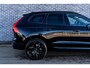 Volvo XC60 2.0 T6 Plug-in hybrid AWD Ultra Black Edition | Facelift | Trekhaak | Harman Kardon Audio | Head-up Display | 360 Graden Camera | Panoramadak | Lichtmetalen Velgen 21 inch | Elektrisch Verstelbare Voorstoelen | Keyless Entry | BLIS