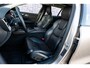 Volvo V60 2.0 T6 Plug-in hybrid AWD Ultimate Dark | Long Range | 360 Graden Camera | Nappaleder | Stoelmassage | Stoelventilatie | Lichtmetalen Velgen 19 inch | Head-up Display | Harman Kardon Audio | Elektrisch Verstelbare Voorstoelen | Panoramadak