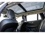 Volvo V60 2.0 T6 Plug-in hybrid AWD Ultimate Dark | Long Range | 360 Graden Camera | Nappaleder | Stoelmassage | Stoelventilatie | Lichtmetalen Velgen 19 inch | Head-up Display | Harman Kardon Audio | Elektrisch Verstelbare Voorstoelen | Panoramadak