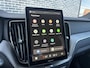 Volvo XC60 2.0 T6 Plug-in hybrid AWD Ultra Black Edition | Trekhaak | Harman Kardon Audio | Head-up Display | 360 Graden Camera | Panoramadak | Lichtmetalen Velgen 21 inch | Elektrisch Verstelbare Voorstoelen | Keyless Entry | BLIS