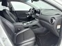 Hyundai Kona Electric EV FASHION 64 kWh | TREKHAAK | DODEHOEK DETECTIE | PDC | 3 FASEN | WARMTEPOMP | CAMERA | CLIMA | CRUISE | NAVI | STOELVERWARMING | STUURVERWARMING | PRIVACY GLASS |