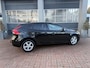 Volvo V40 2.0 D2 Bj 2018 Vol Optie Navi,Trekhaak,Clima,Cruise