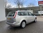 Ford Focus Wagon 1.8-16V Limited 125 PK. Zeer betrouwbare en fijn rijdende auto !!! Motor heeft ketting dus vrij van onderhoud !!