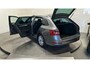 Skoda Superb Combi 1.5 TSI ACT Business Edition benzine automaat navigatie stoelverwarming carplay cruisecontrole parkeersensoren