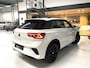 Volkswagen T-Roc 1.5 TSI R-Line Black Style/ Camera/ IQ LED/ CarPlay/ 18''LMV