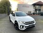 Volkswagen T-Roc 1.5 TSI R-Line Black Style/ Camera/ IQ LED/ CarPlay/ 18''LMV